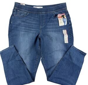 Levi Strauss Signature Simply Stretch READ